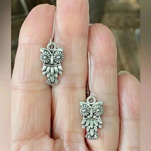 Pretty Delicate Silver Tone Owl Drop Earrings New